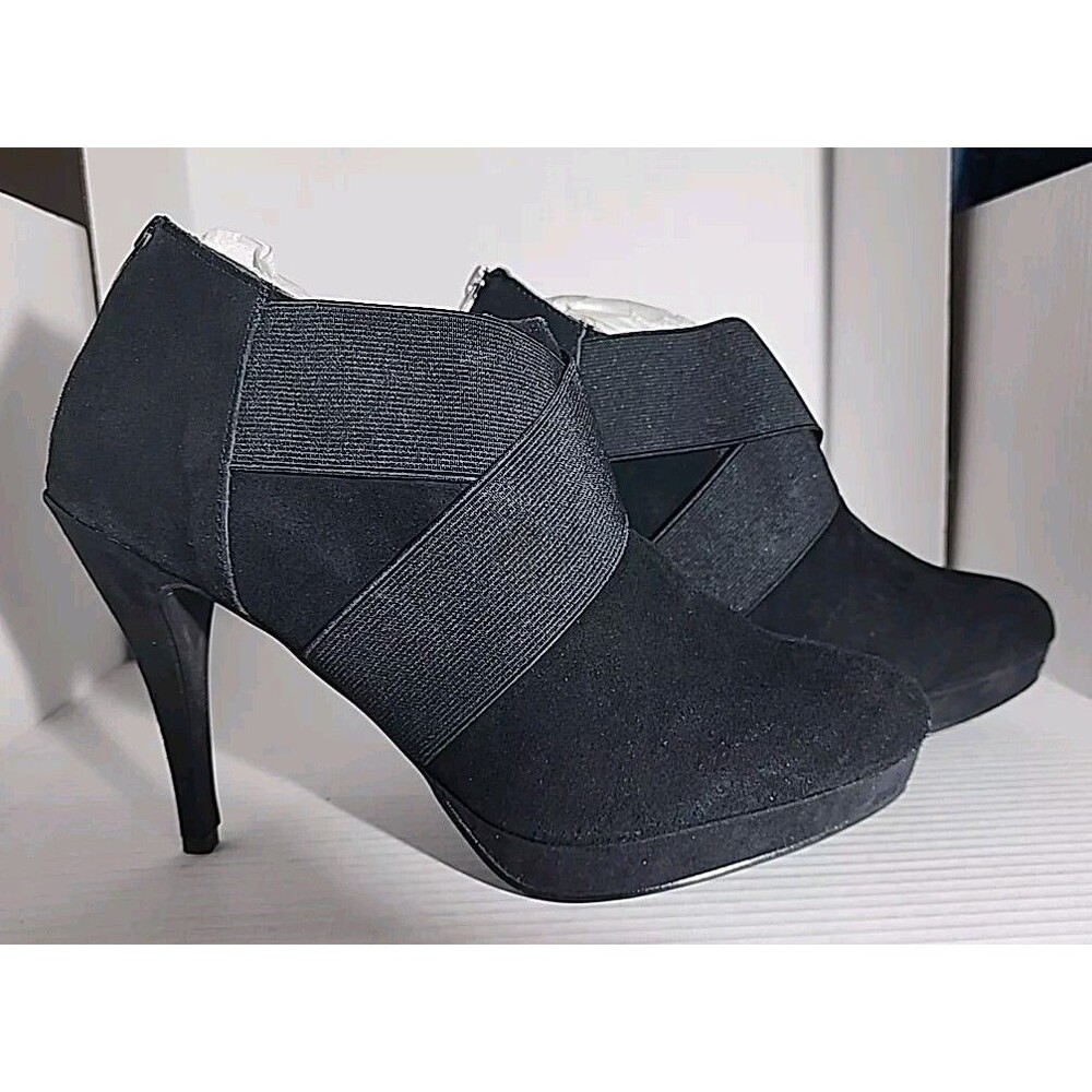 Avon Cushion Walk Women's Size 11 Black Genuine Suede Elastic Trim Bootie Zipper